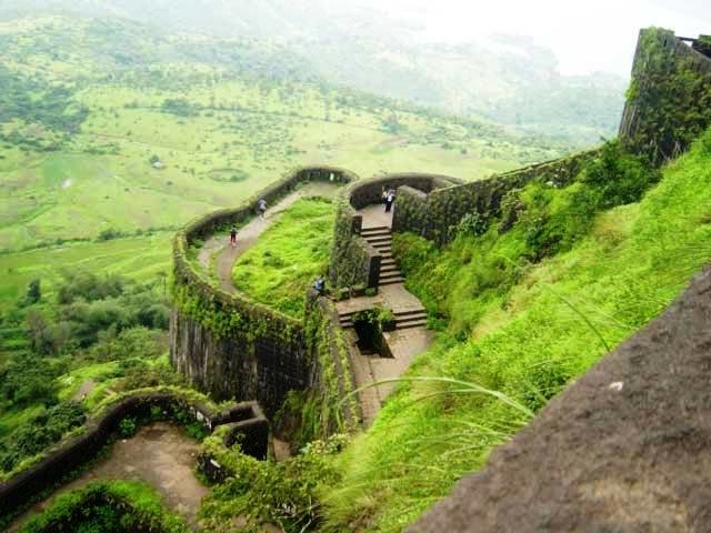 lohagad-fort-trek