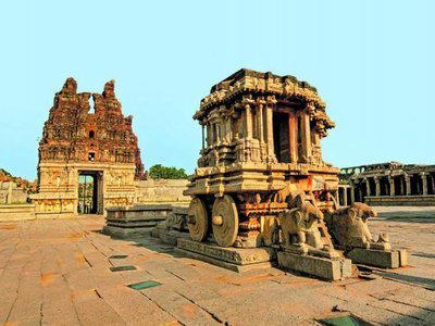 Hampi Tour Packages 2025