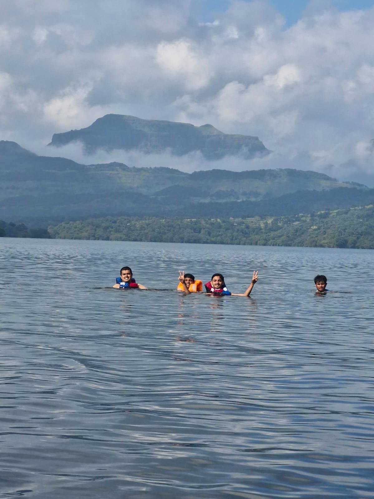 Bhandardara Lake Camping - Tour
